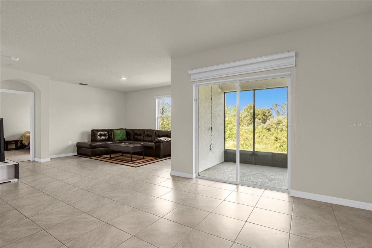 285 Summershore Drive, Auburndale, FL 33823 Photo