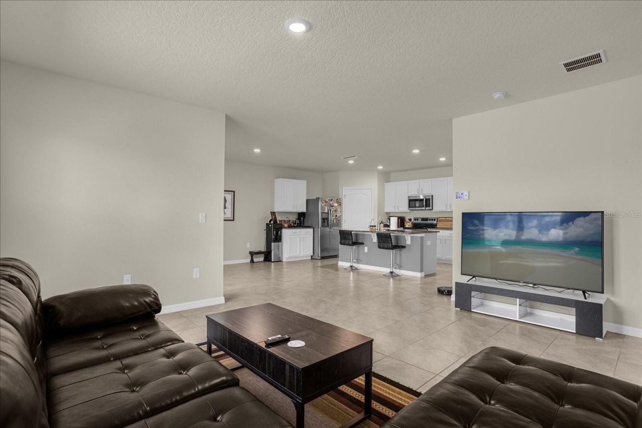 285 Summershore Drive, Auburndale, FL 33823 Photo