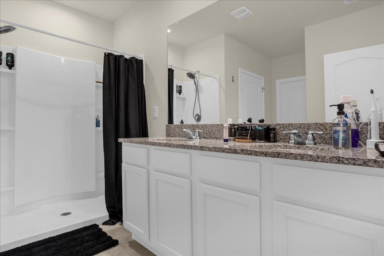 285 Summershore Drive, Auburndale, FL 33823 Photo