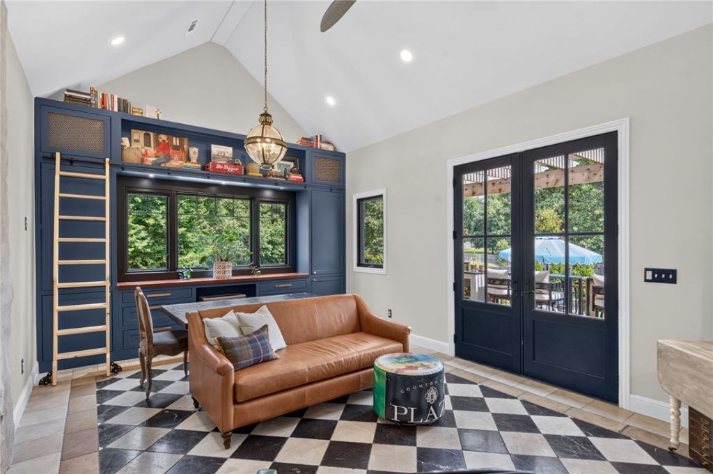 6713 W Shadow Valley Road, Rogers, AR 72758 Main Photo