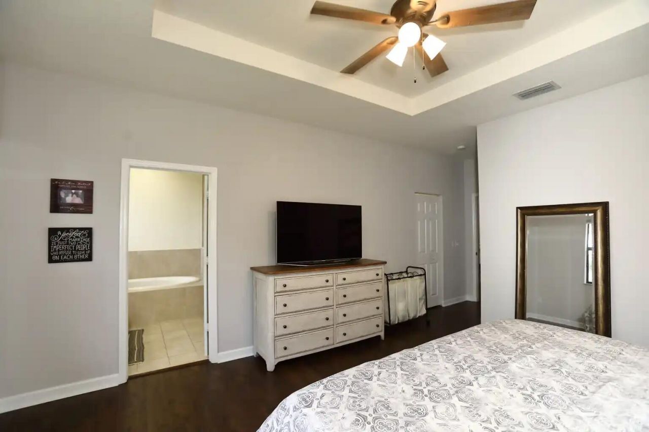807 E Village Circle, Davie, FL 33325 Photo