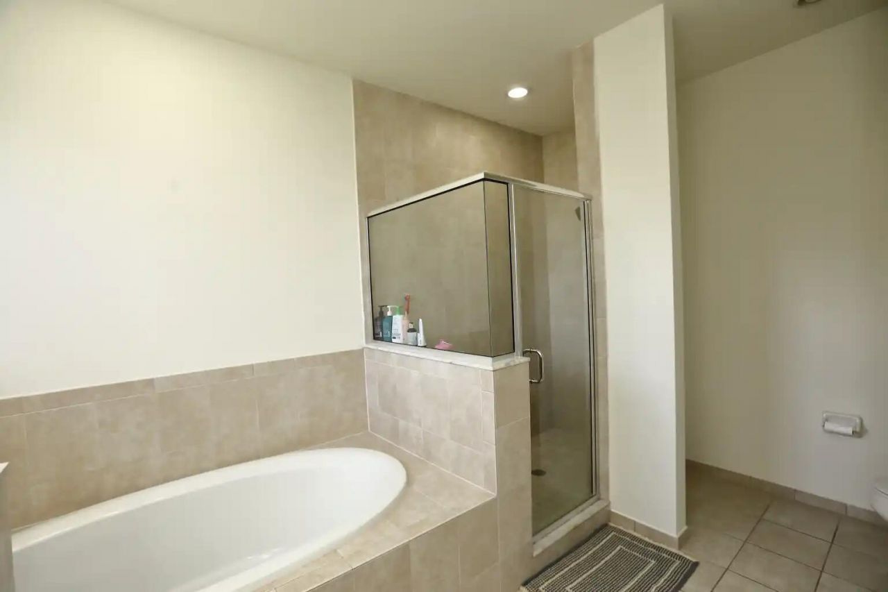 807 E Village Circle, Davie, FL 33325 Photo