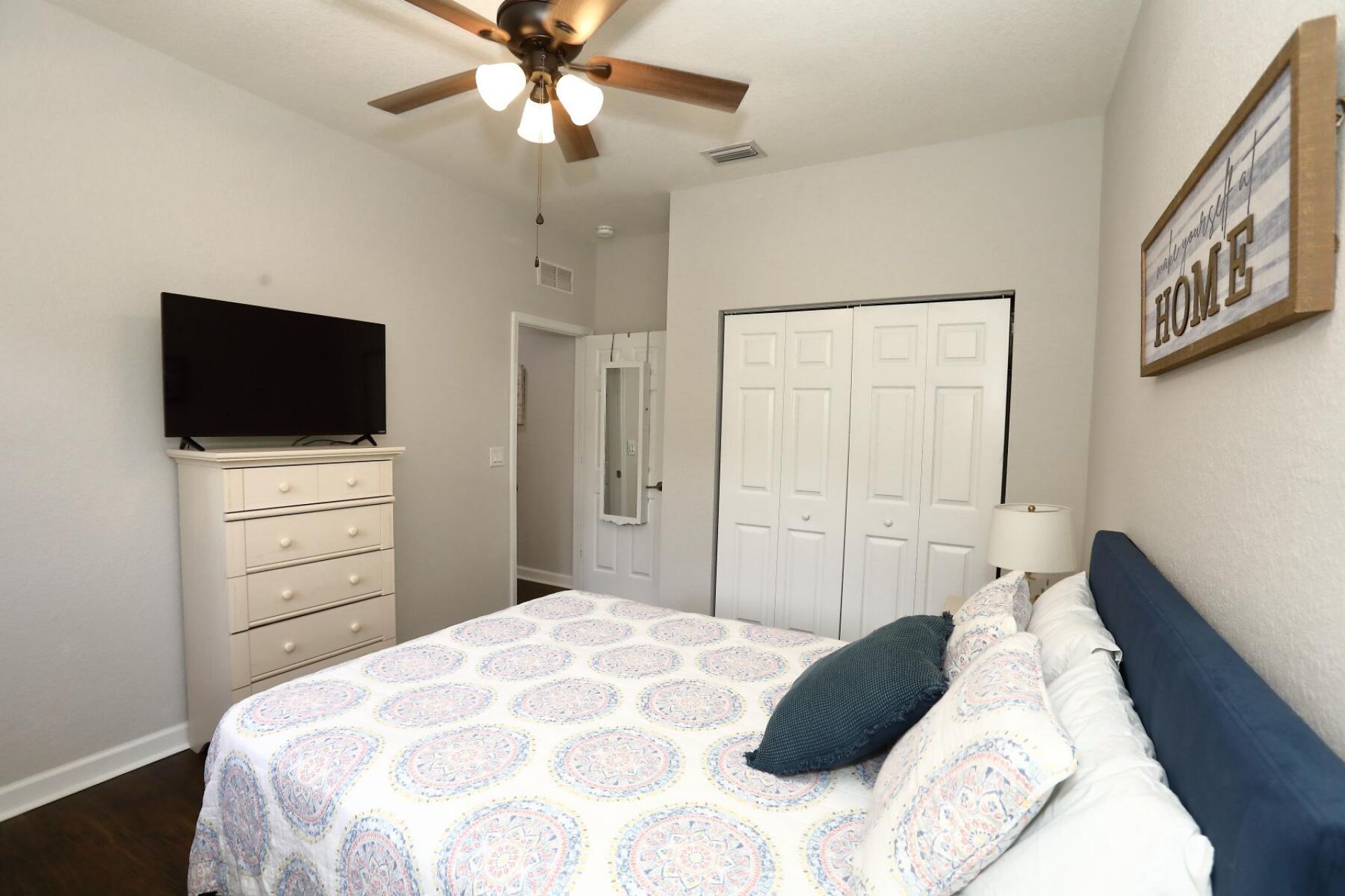 807 E Village Circle, Davie, FL 33325 Photo