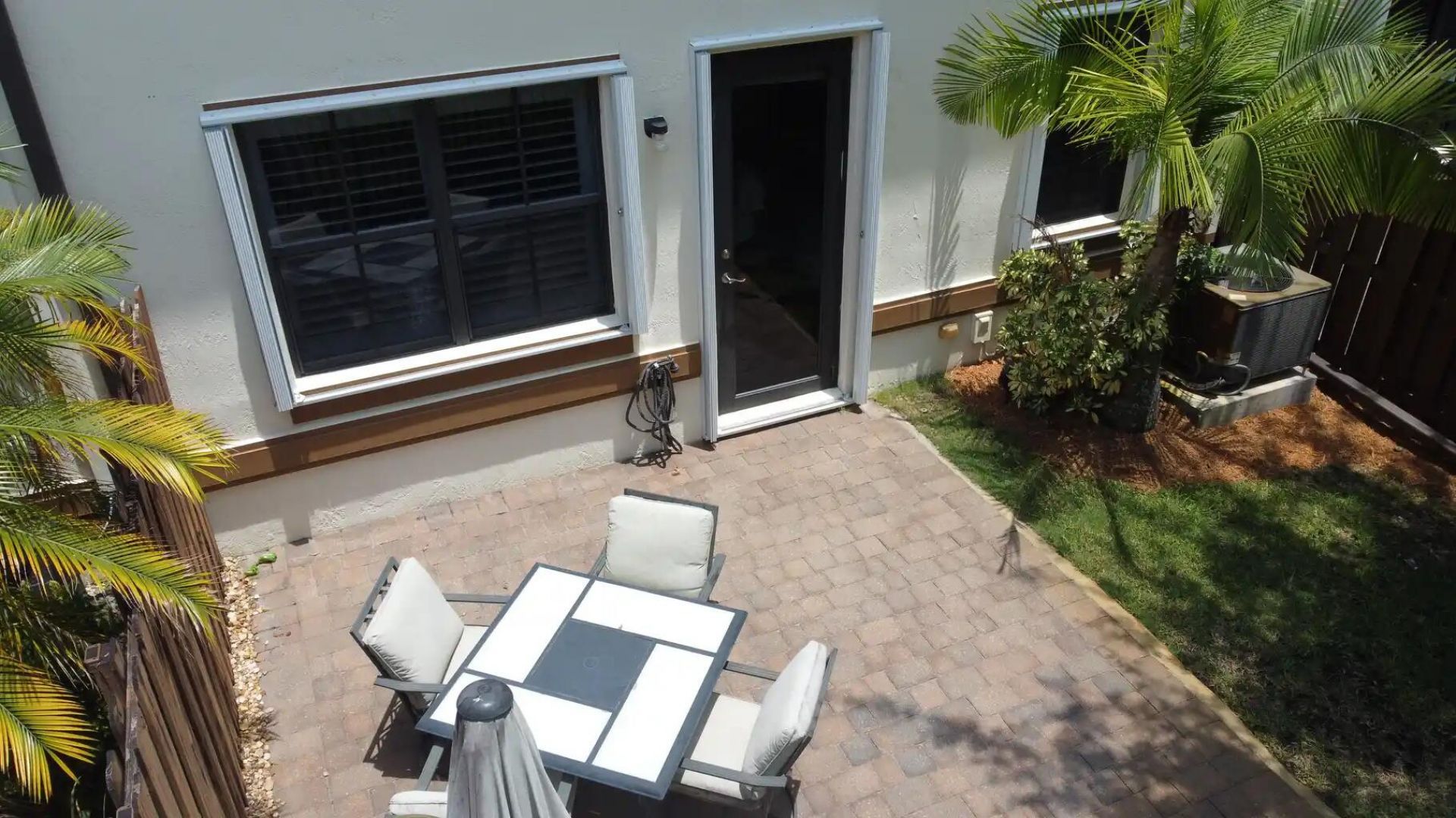 807 E Village Circle, Davie, FL 33325 Photo