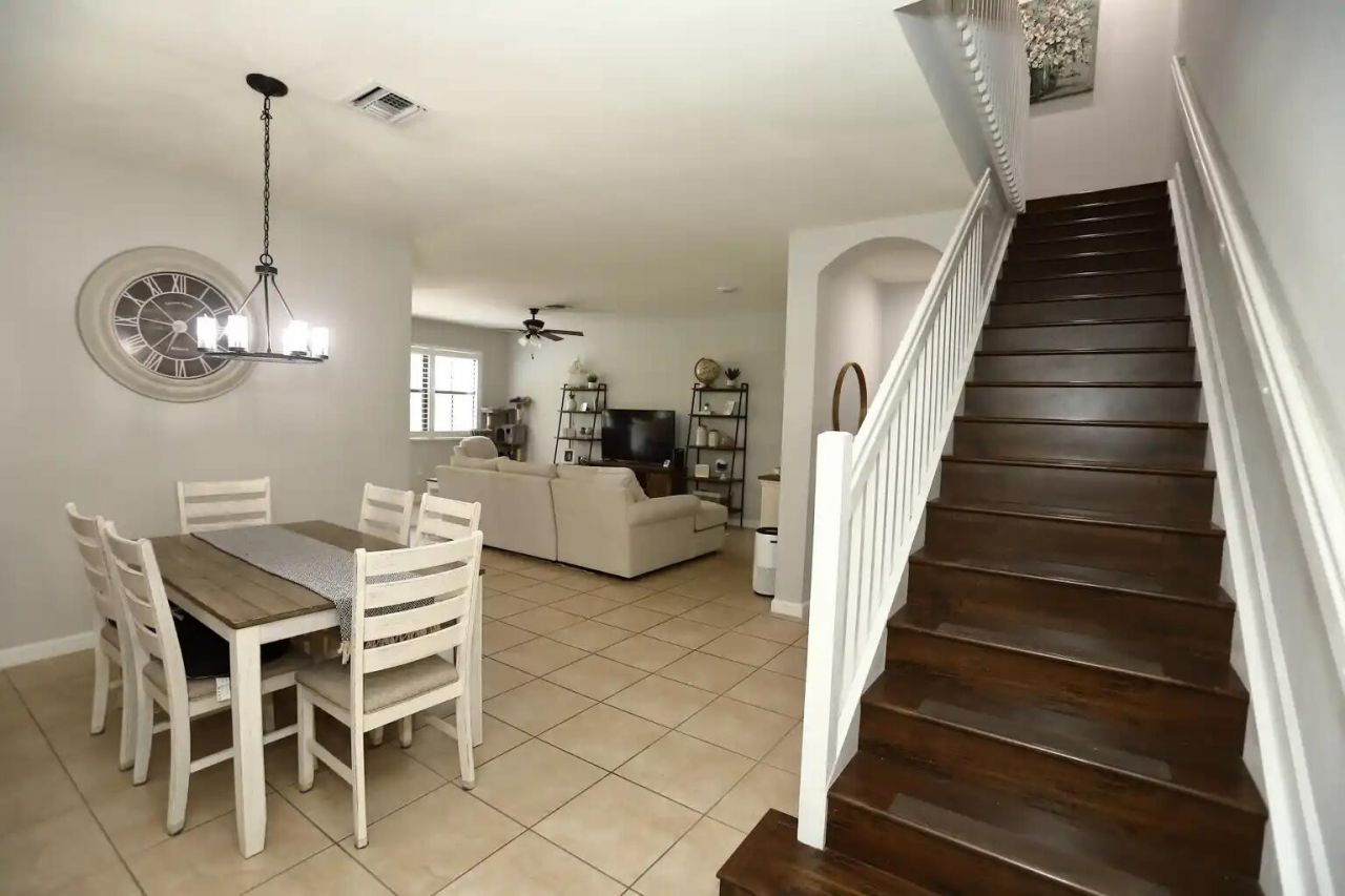 807 E Village Circle, Davie, FL 33325 Photo