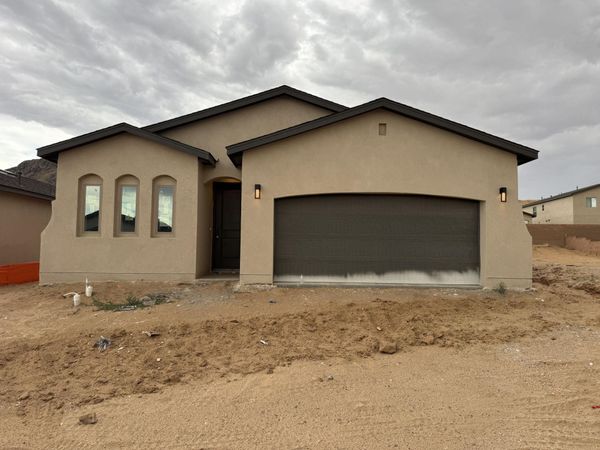 4863 Manzano Peak Street SW, Los Lunas, NM 87031