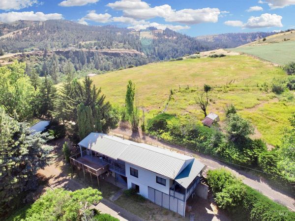 1013 American Ridge Road, Kendrick, ID 83537