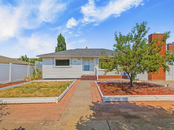 1413 15th Avenue, Lewiston, ID 83501