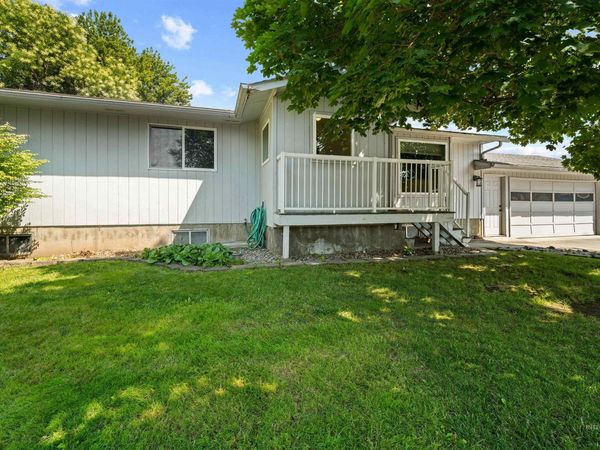 2429 Westwood Court, Clarkston, WA 99403