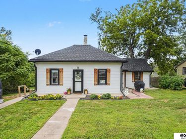 730 S 10th Street, Plattsmouth, NE 68048