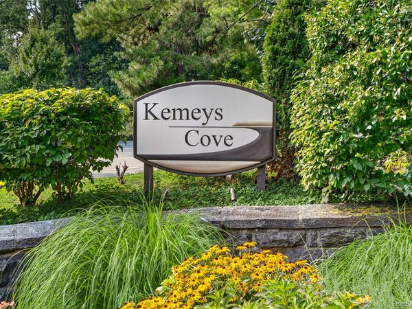623 Kemeys Avenue , Unit 6-23, Briarcliff Manor, NY 10510