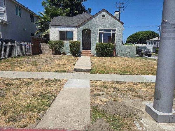 759 E 84th, Los Angeles, CA 90001
