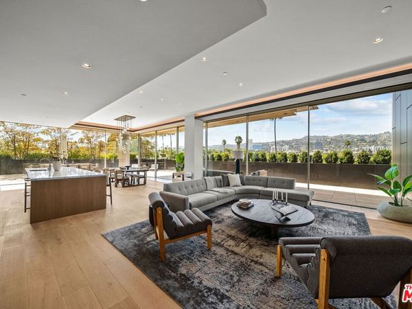 8899 Beverly Boulevard, Unit 4A, West Hollywood, CA 90048