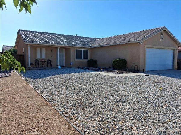 15382 Lassen, Adelanto, CA 92301