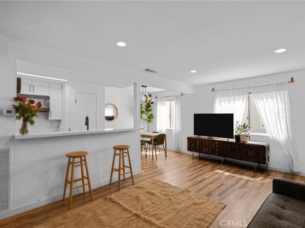 1191 W Calle Del Sol, Unit 3, Azusa, CA 91702