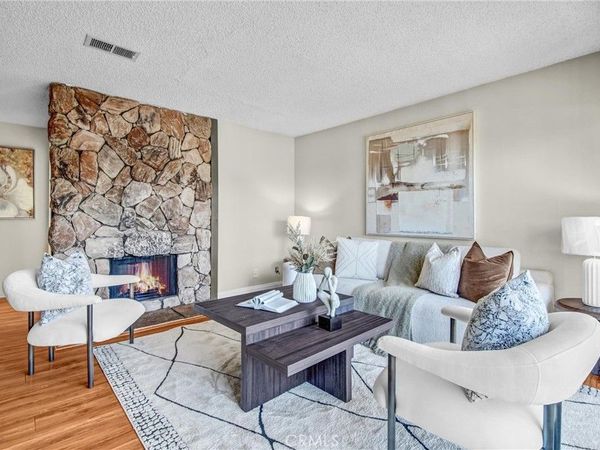 218 Avondale Avenue, Unit D, Monterey Park, CA 91754