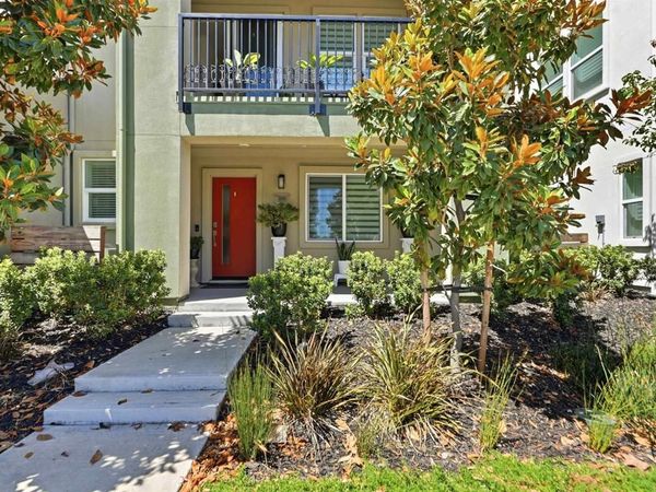 895 Manor Blvd, San Leandro, CA 94579