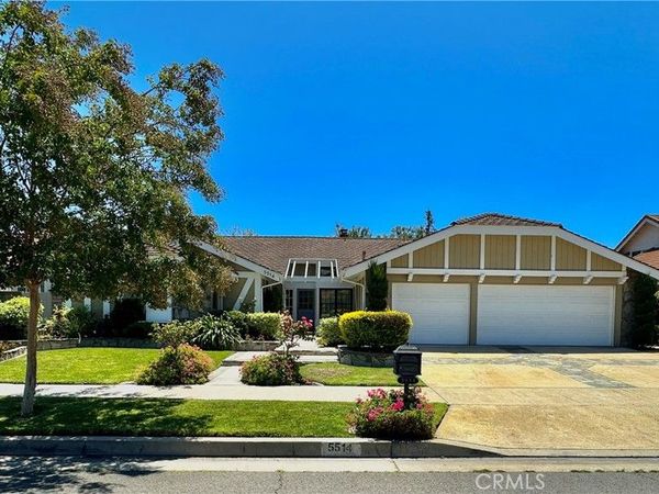 5514 E Crater Lake, Orange, CA 92867