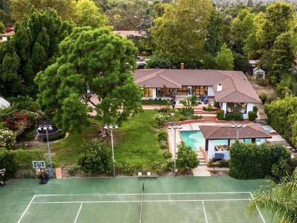 4678 White Oak Avenue, Los Angeles, CA 91316