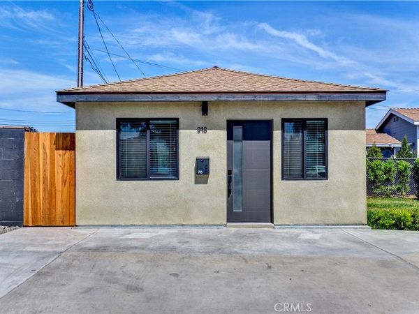 918 N Enid Avenue, Azusa, CA 91702