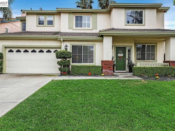 828 Hollowbrook Drive, Brentwood, CA 94513