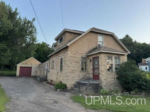 14 M35 Highway, Negaunee Twp, MI 49866