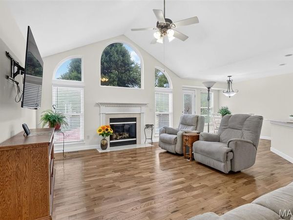 202 Park Ridge Drive, Unit 64a, O'Fallon, MO 63366
