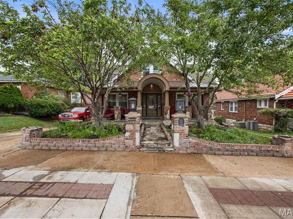 9024 Pilot Avenue, St Louis, MO 63123