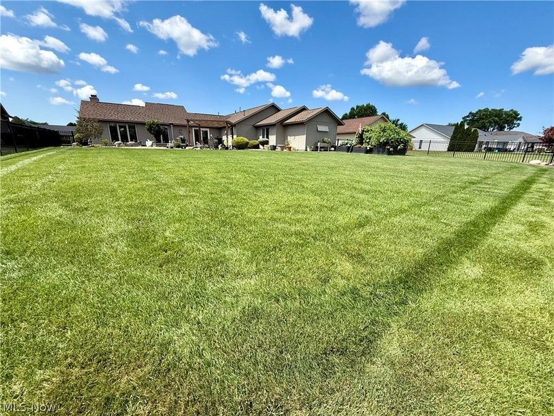 33065 Cobblestone Circle , North Ridgeville, OH 44039 Photo 30