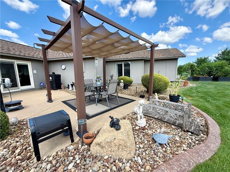 33065 Cobblestone Circle , North Ridgeville, OH 44039 Photo 7