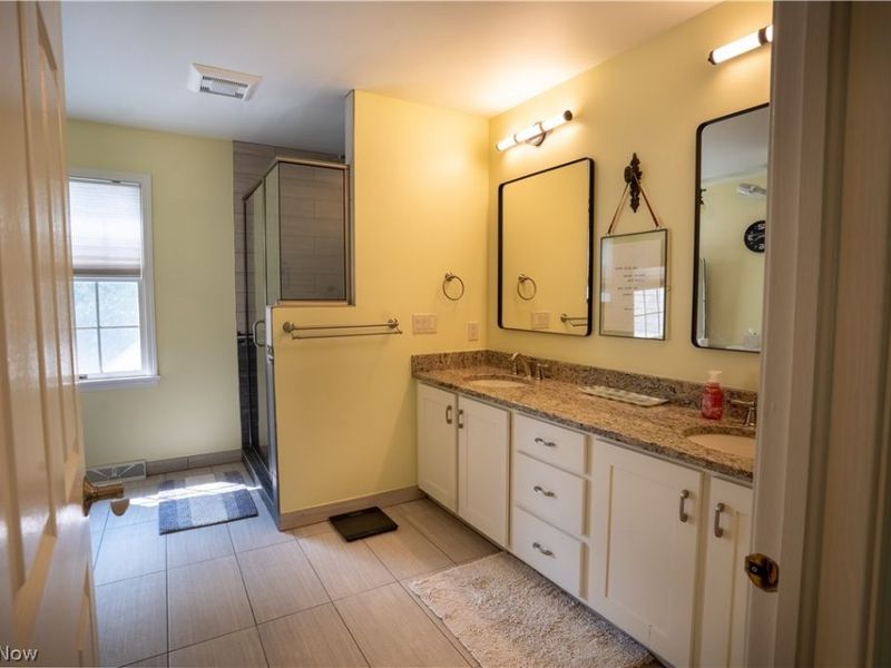 40 The Ledges, Unit 1C, Poland, OH 44514 Photo 21