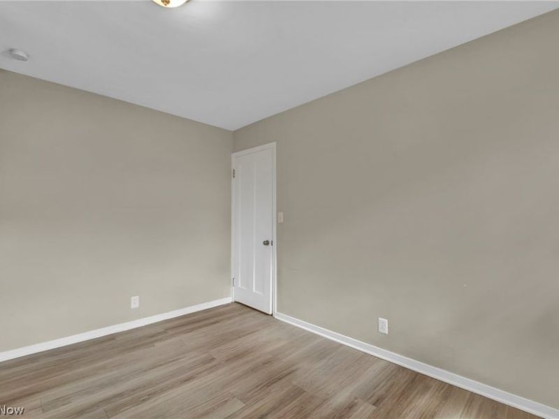 579 Lindberg Boulevard , Berea, OH 44017 Photo 18