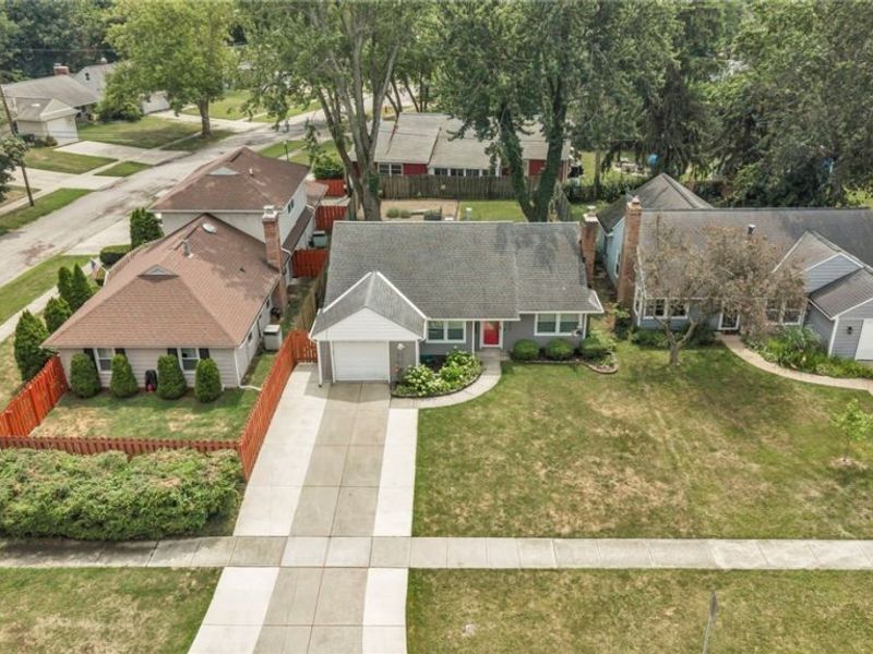 579 Lindberg Boulevard , Berea, OH 44017 Photo 4