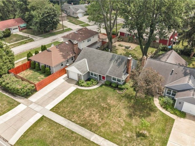 579 Lindberg Boulevard , Berea, OH 44017 Photo 5