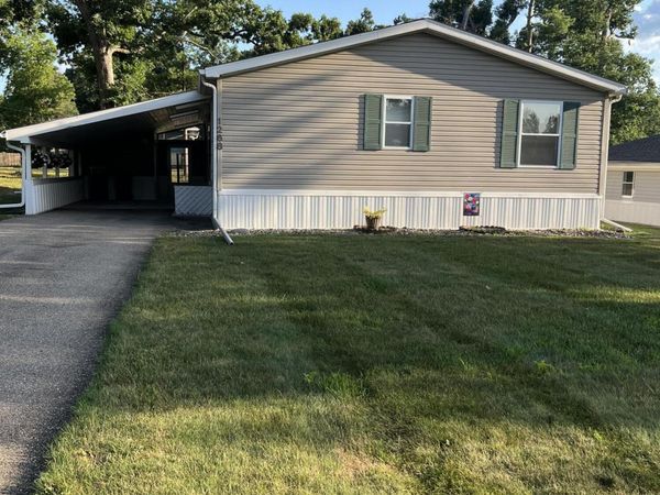 1268 Oak Brook Lane, Portage, MI 49002