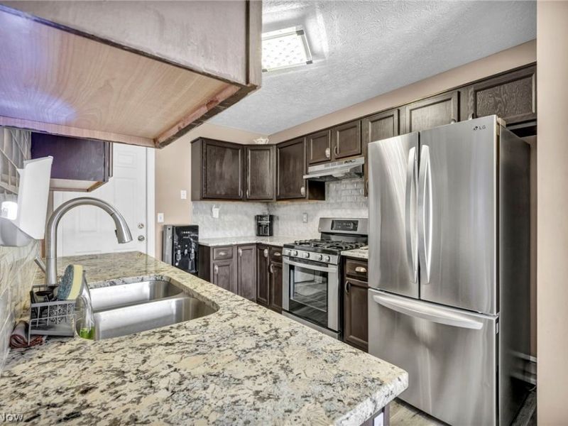 8529 Spencer Court, North Ridgeville, OH 44039 Photo 21