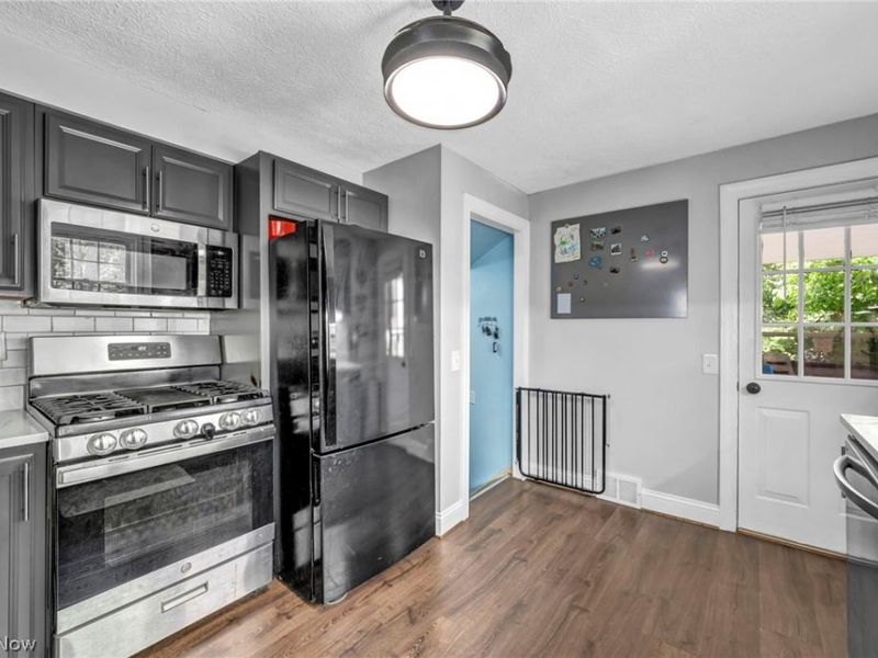 226 Baker Street, Berea, OH 44017 Photo 14