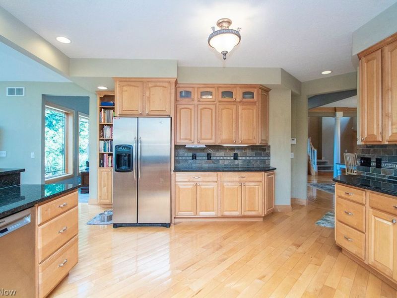 2365 Hickorycreek Drive, Medina, OH 44256 Photo 12