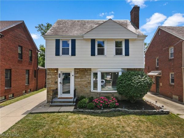 3850 Faversham Road, University Heights, OH 44118