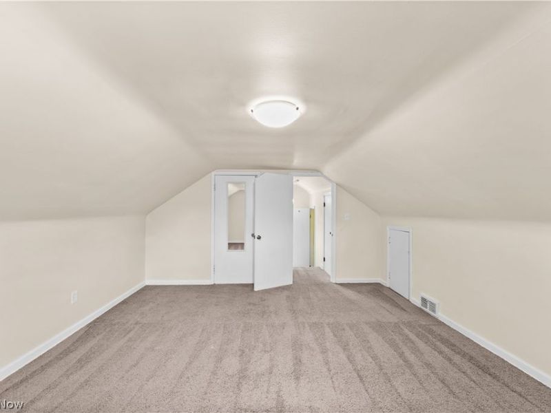 3850 Faversham Road, University Heights, OH 44118 Photo 25