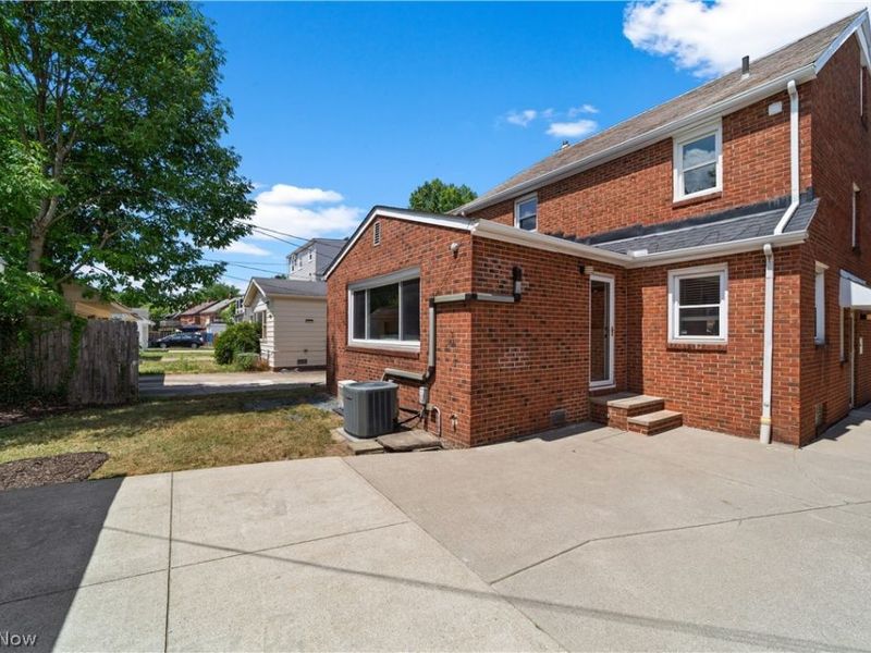 3850 Faversham Road, University Heights, OH 44118 Photo 30