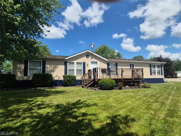 208 Birchbark Drive, Elyria, OH 44035