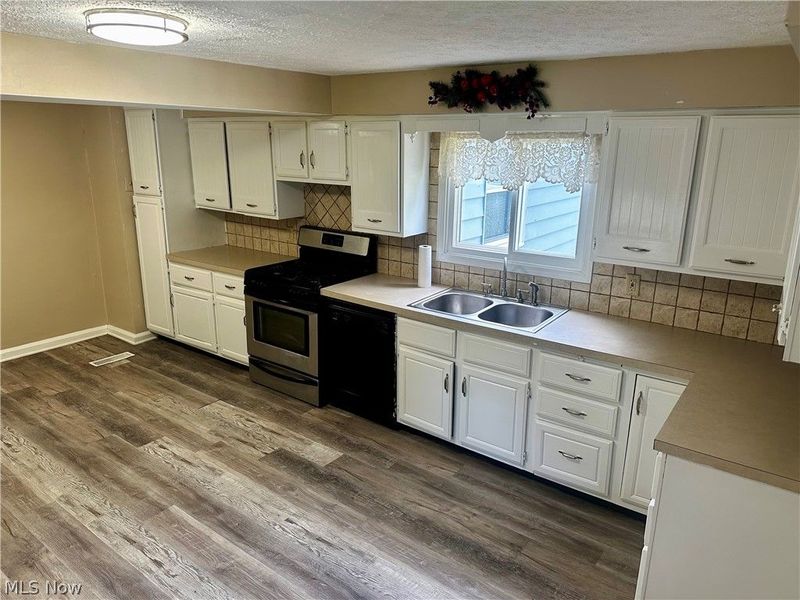 2229 39th Street NW, Canton, OH 44709 Photo 15