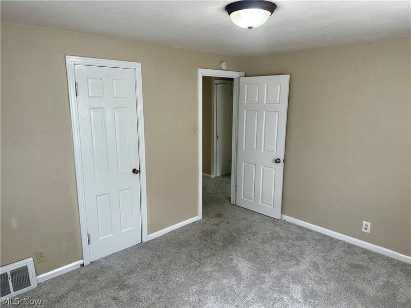2229 39th Street NW, Canton, OH 44709 Photo 18