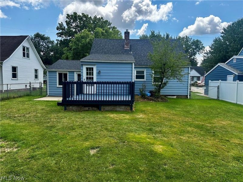 2229 39th Street NW, Canton, OH 44709 Photo 8
