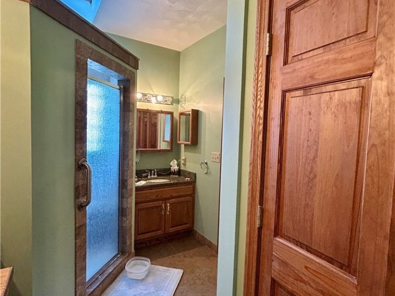 8707 Fairweather Trail, Poland, OH 44514 Photo 17