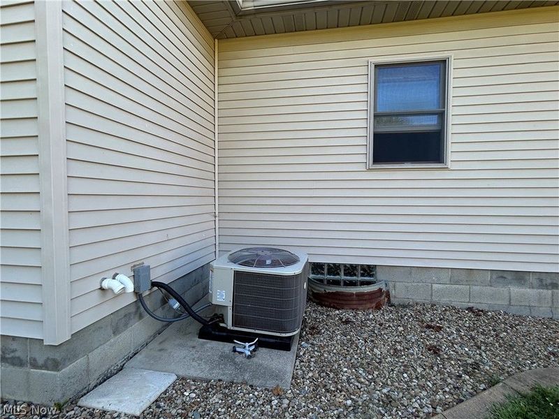 8707 Fairweather Trail, Poland, OH 44514 Photo 39