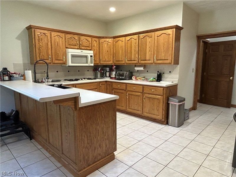 8707 Fairweather Trail, Poland, OH 44514 Photo 9