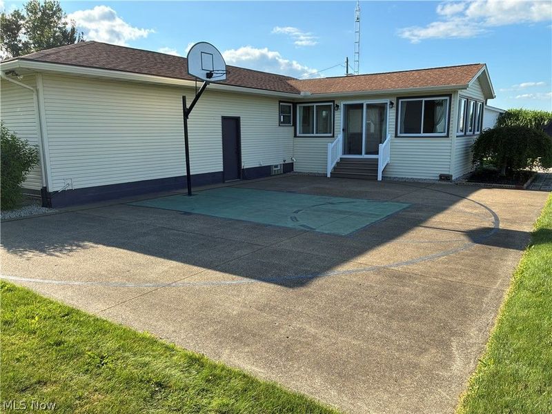 2777 N Apple Creek Road, Wooster, OH 44691 Photo 5