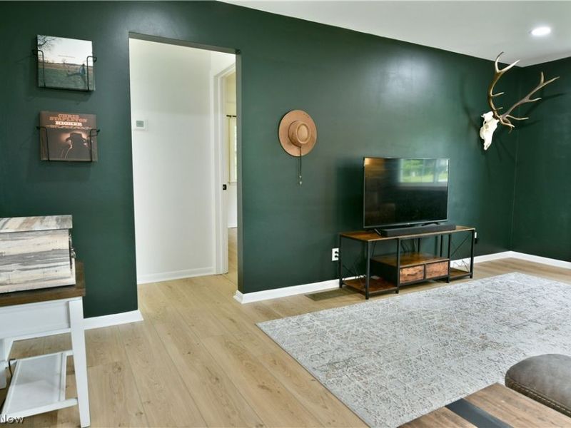 3121 Williams Street NW, Southington, OH 44481 Photo 18